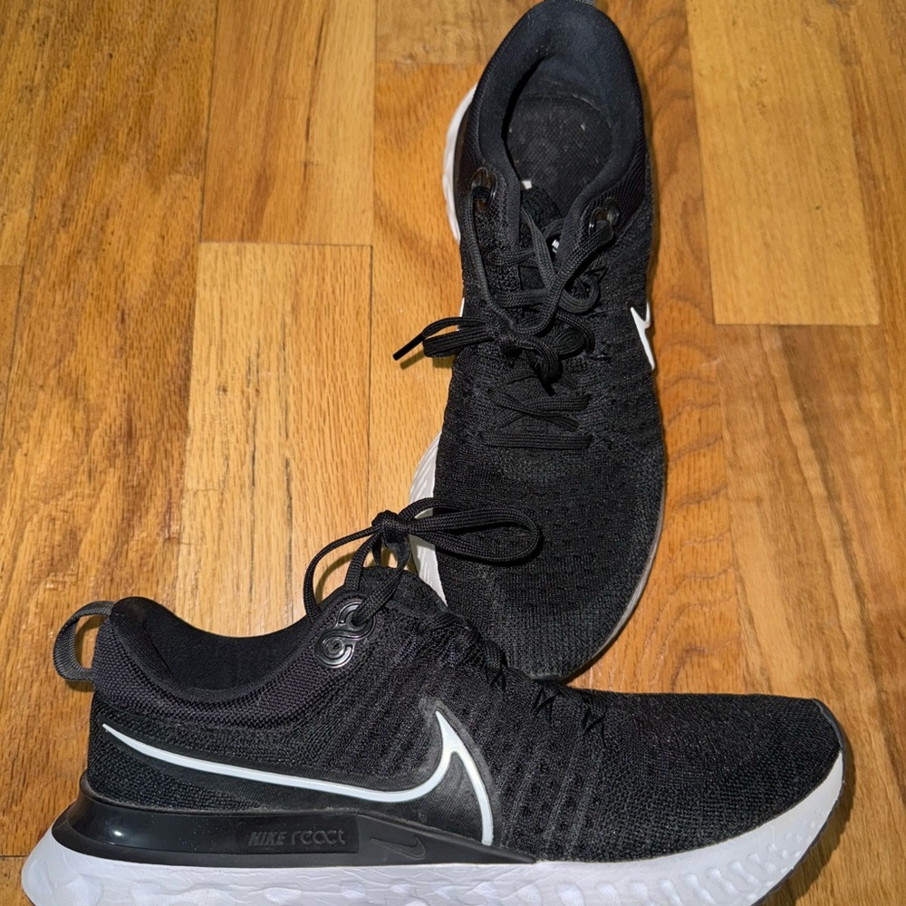 Nike Black and White Athletic Sneakers